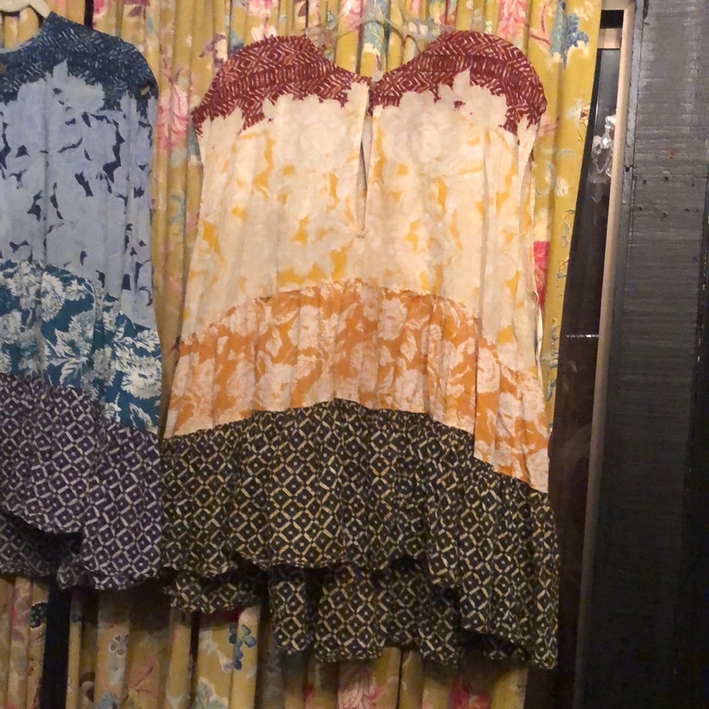 2 Free People Tunic Tops Sz L